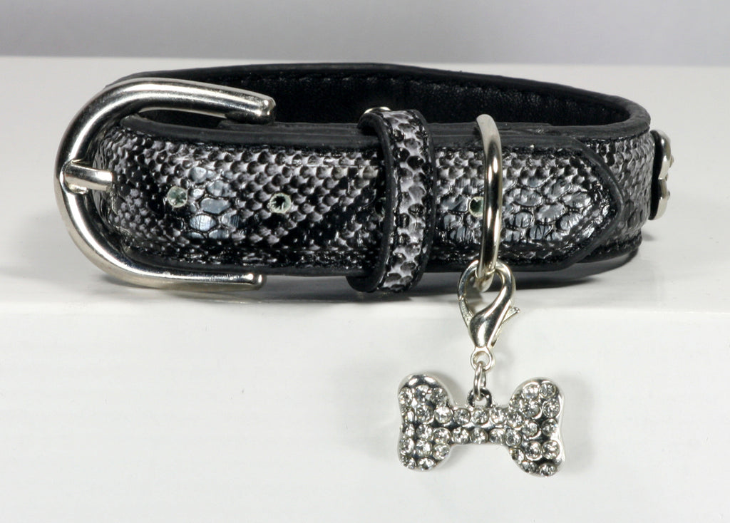 BONE CHARM COLLAR - BLACK