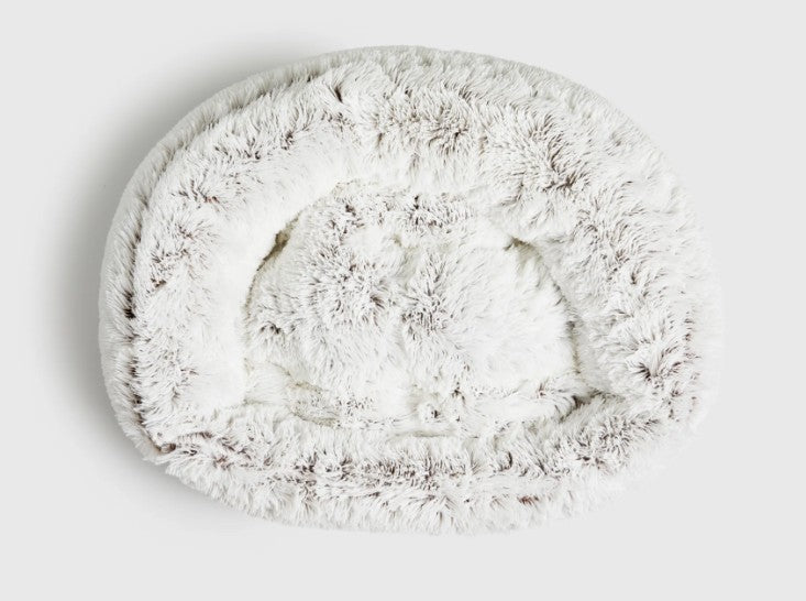 ARCTIC SHAG NAPPER DOG BED