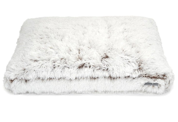 ARCTIC SHAG DOG PILLOW BED