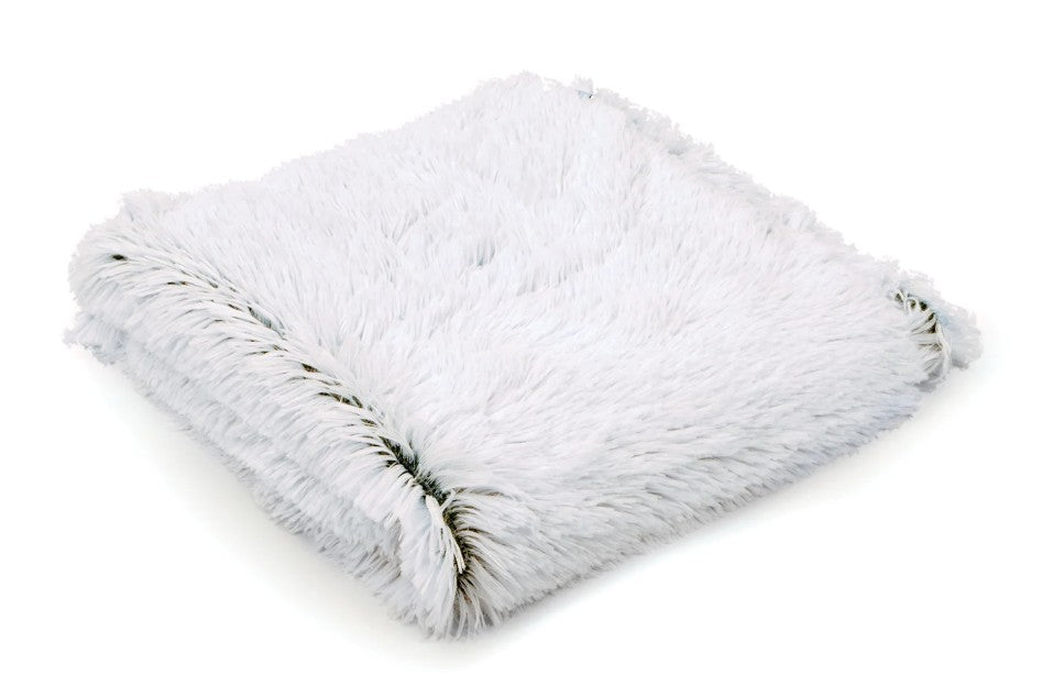 ARCTIC SHAG DOG BLANKET