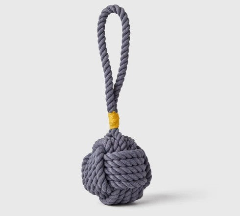 CELTIC KNOT TIE DOG TOY