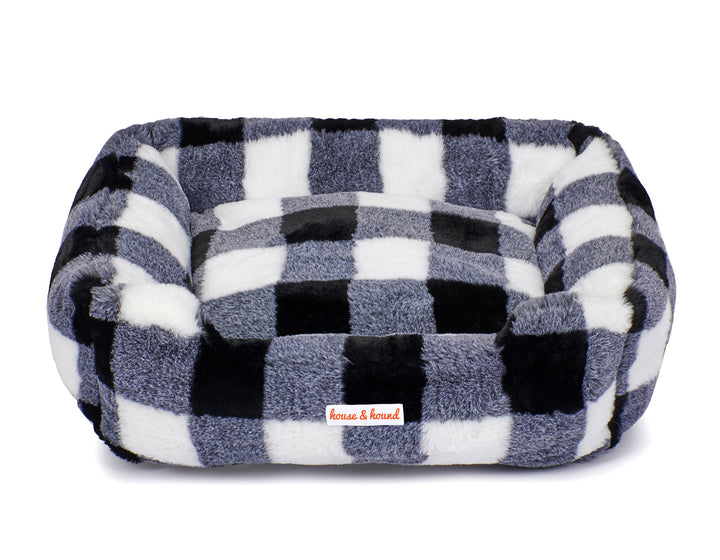 FAUX MINK DOG BED, BLACK AND WHITE
