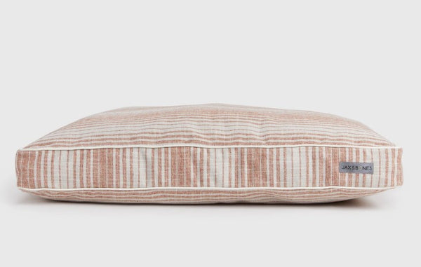 HAMPTON BLUSH RECTANGULAR DOG PILLOW BED