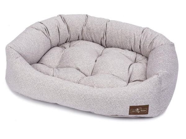 HERRINGBONE HORIZON NAPPER DOG BED