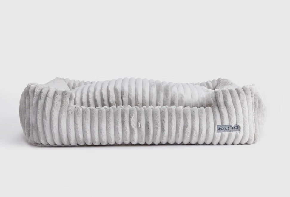 LUNA GREY LOUNGE DOG BED