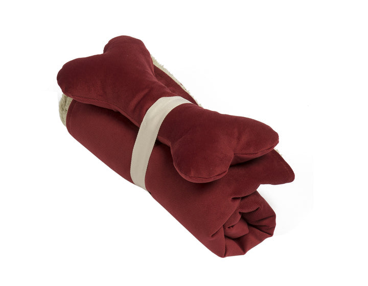 SPA TOMATO DOG BLANKET AND BONE TOY SET