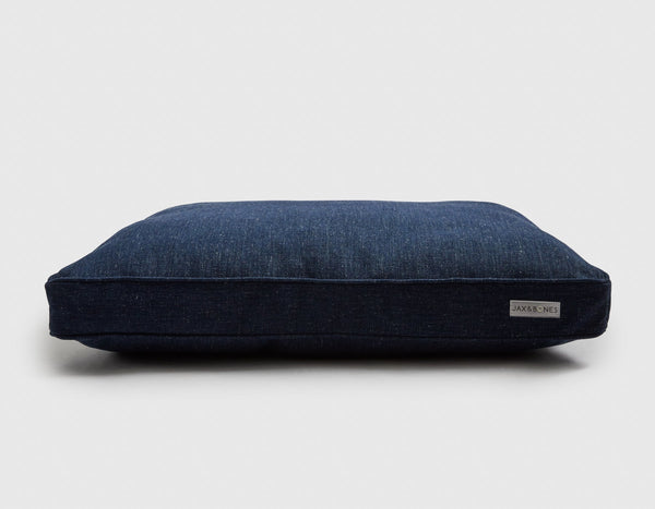 WARBY NAVY PILLOW DOG BED - TEXTURED WOVEN, PLUSH LINING