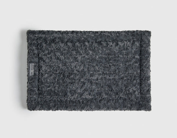 WINTER CLOUD COZY MAT