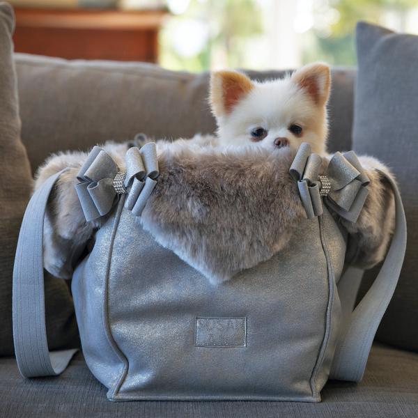 PLATINUM GLETZERATIE DOUBLE NOUVEAU BOW LUX DOG CARRIER W/FUR TRIM