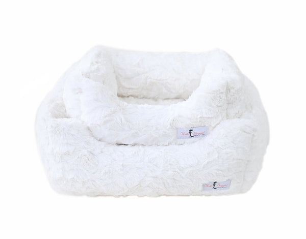 BELLA DOG BED - VINTAGE CREAM