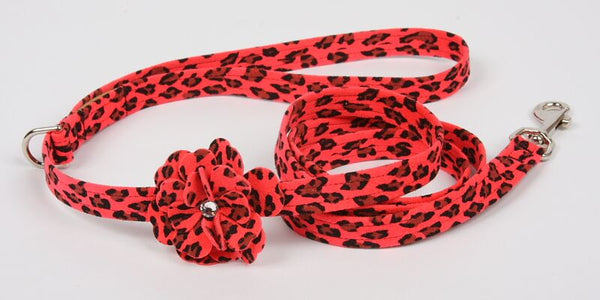 MANGO CHEETAH COUTURE TINKIE'S GARDEN BOW DOG LEASH, Leash - Bones Bizzness