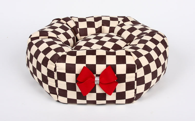 WINDSOR BROWN CHECKERED BED WITH RED BOW, Beds - Bones Bizzness