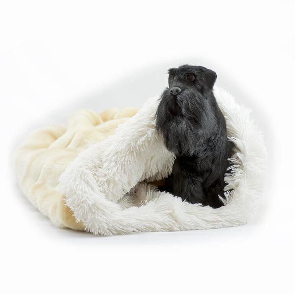 BUFF CHINCHILLA WITH CREAM SHAG CUDDLE CUP, Beds - Bones Bizzness