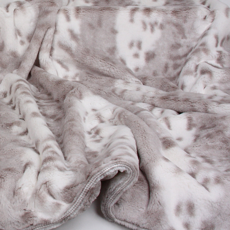 PLATINUM SOFT SNOW LEOPARD SUSAN LANCI DOG BLANKET, Blankets - Bones Bizzness